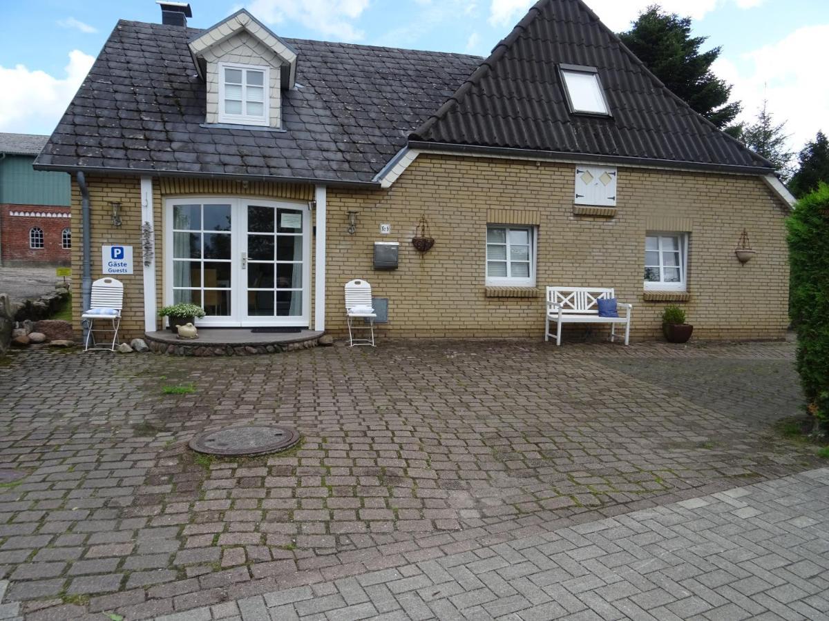 Appartement Dorfstrasse Gluecksburg Luaran gambar